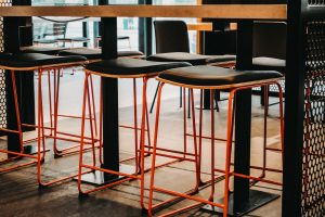 Mobilier de Bar & Assises